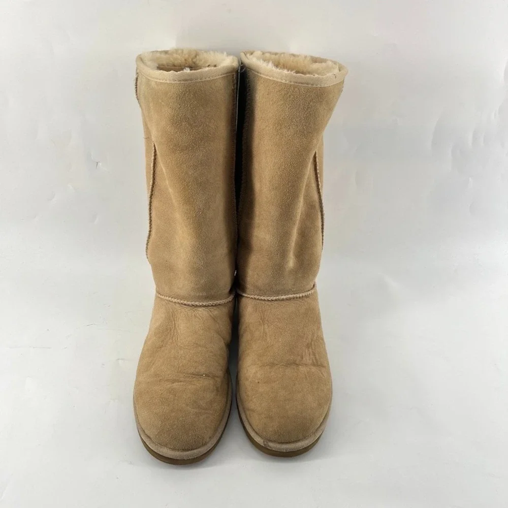 UGG Classic Tall Boots 5815 Womens 8 Suede Sheepskin Shearling Tan Beige Leather